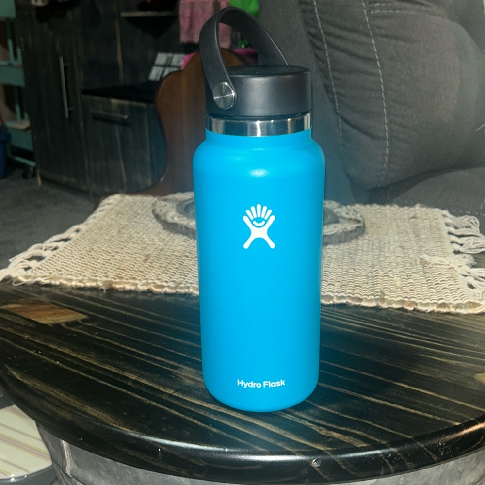 Hydro flask